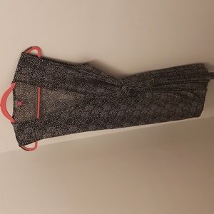 Vince camuto wrap dress knee length size large